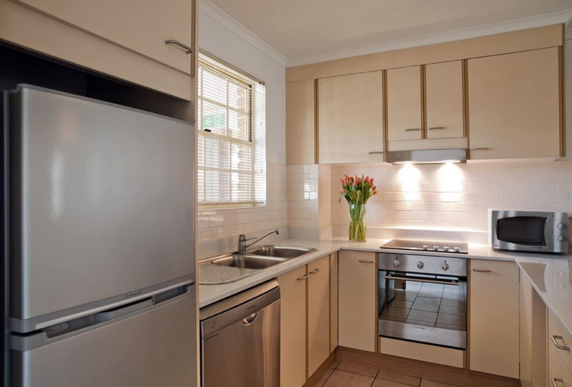 Adina Serviced Apartments Canberra Kingston Exterior foto