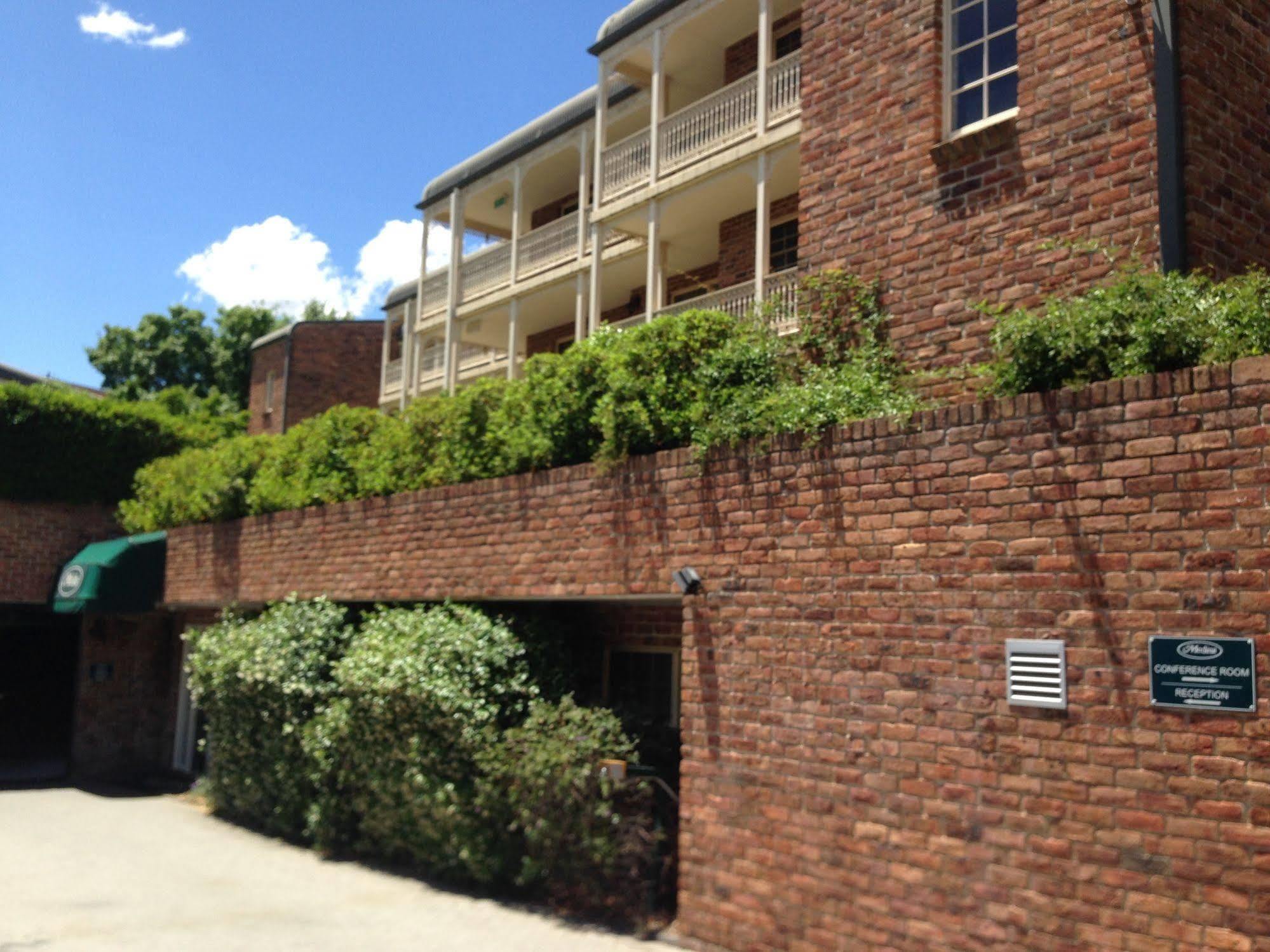 Adina Serviced Apartments Canberra Kingston Exterior foto